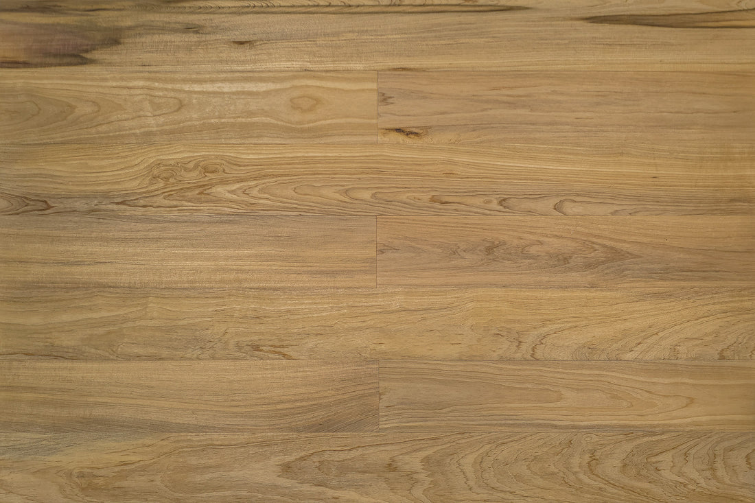 Fagara Blanc pale wood wall planks, front view